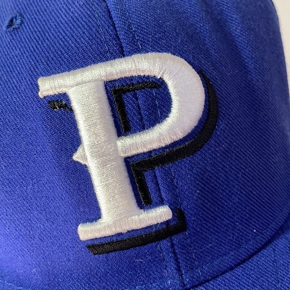 Pro-line  OTF On the Field Collection cap letter P size 7 - Picture 2 of 13